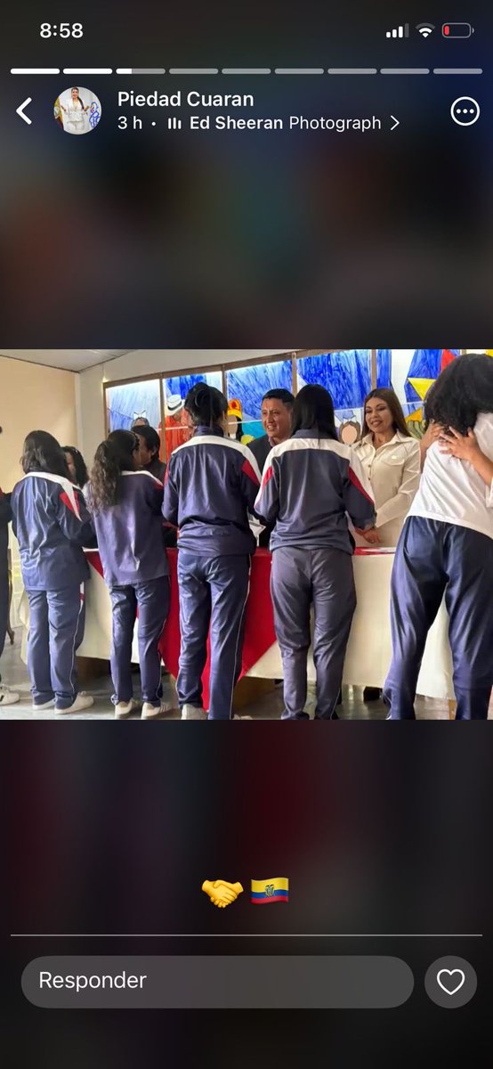 #Imbabura | El #CPCCS, con la participación de la consejera Mgs. Piedad Cuarán y autoridades de la UE. Ana Luisa Leoro, realizó la entrega de certificados de capacitación en transparencia y lucha contra la corrupción a estudiantes de bachillerato. 🇪🇨 #ConsejoenTerritorio