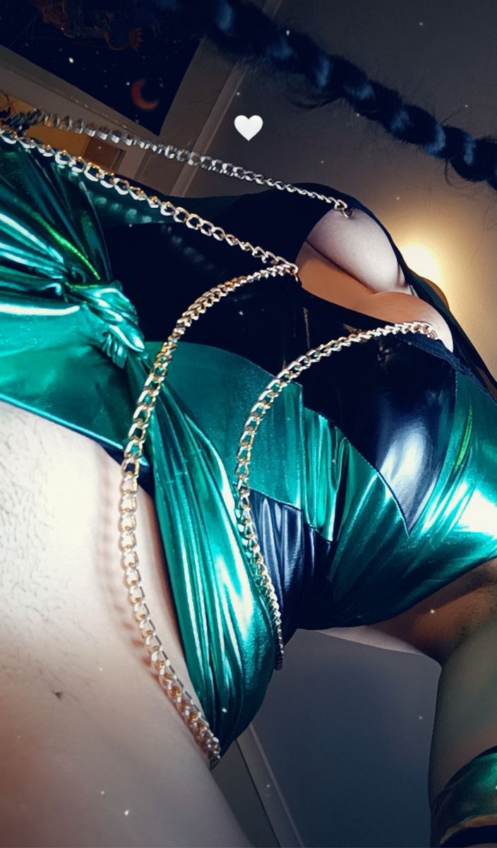 queensabine99's tweet photo. Finish in me...or whatever the game said #MortalKombat #cosplayergirl #onlyfans 
https://t.co/FqHAGTARnH https://t.co/h7WuUGeSnk