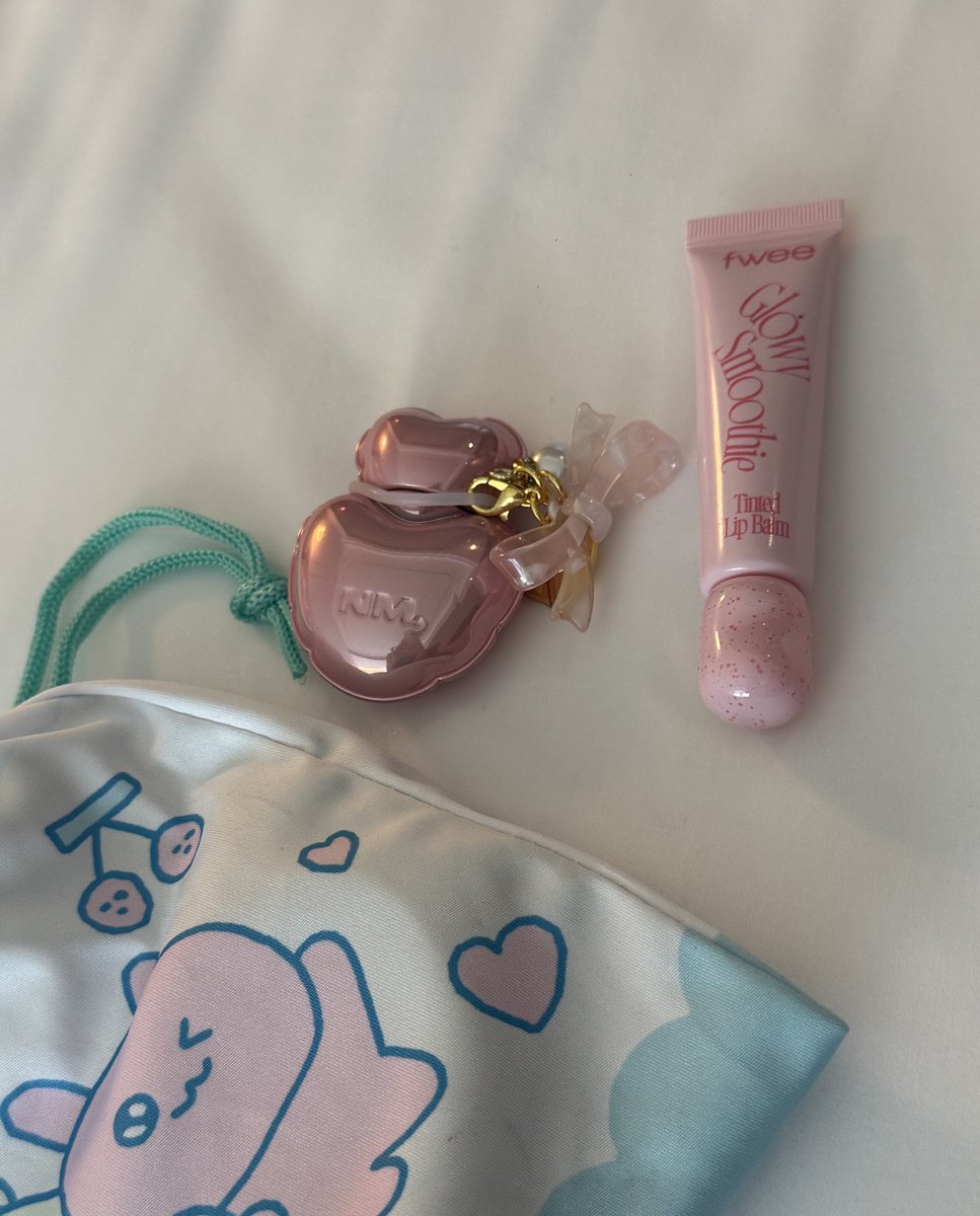 三上悠亜 tweet media