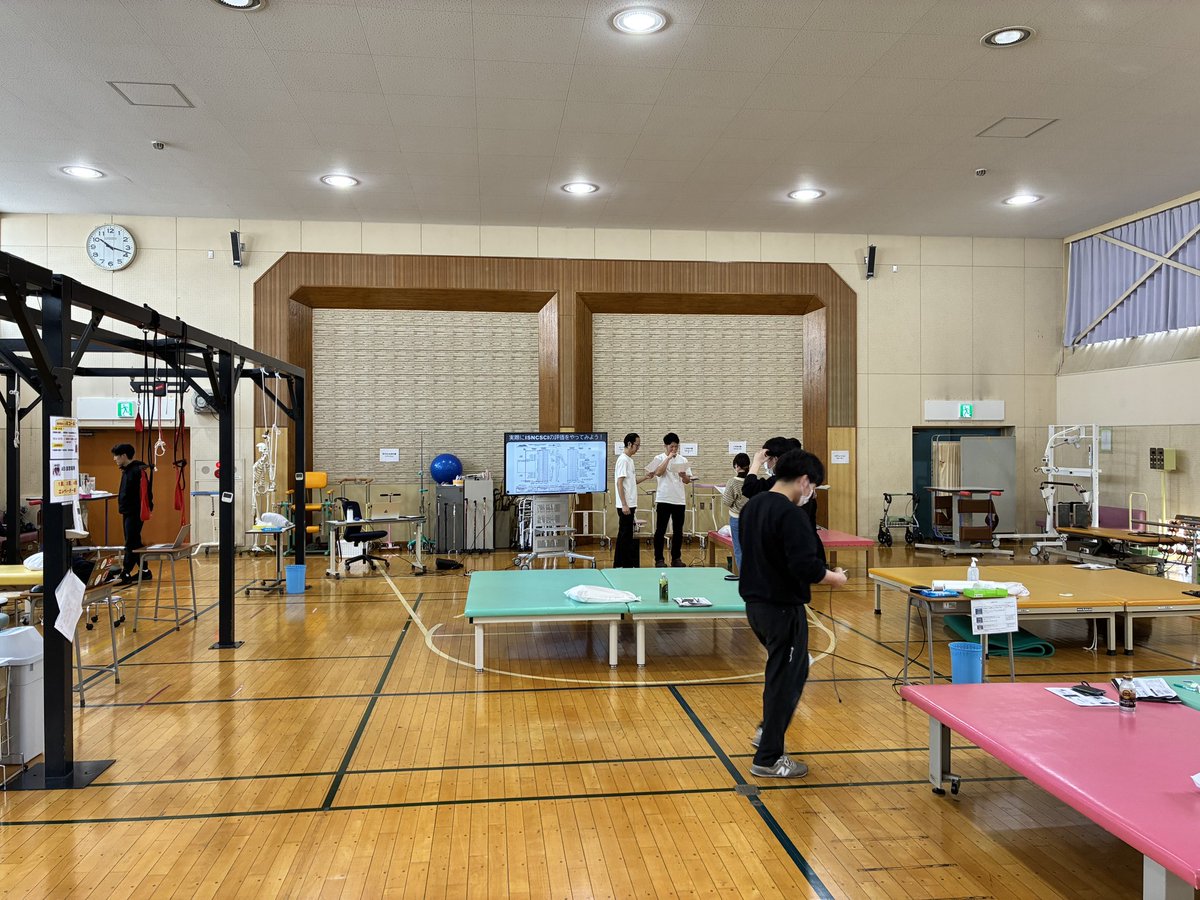 IwateSCIReST's tweet photo. ①脊髄損傷の概要と評価が終わりました❗️
実技として、実際にISNCSCIを用いた評価の練習も行いました❗️ https://t.co/vOn4PVf5C0