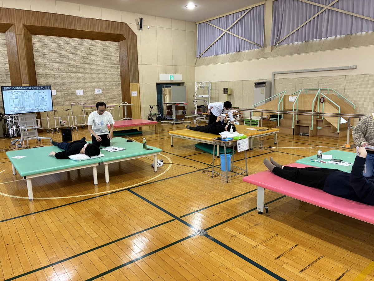 IwateSCIReST's tweet photo. ①脊髄損傷の概要と評価が終わりました❗️
実技として、実際にISNCSCIを用いた評価の練習も行いました❗️ https://t.co/vOn4PVf5C0