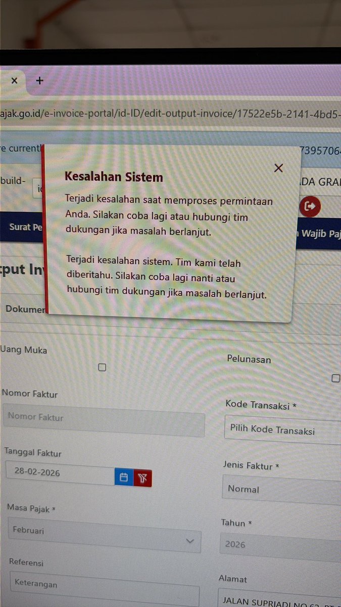 kentzzss's tweet photo. @kring_pajak tolong lah diperbaiki, ini kejadian tiap hari begini mulu https://t.co/Hhk8vr4AfA