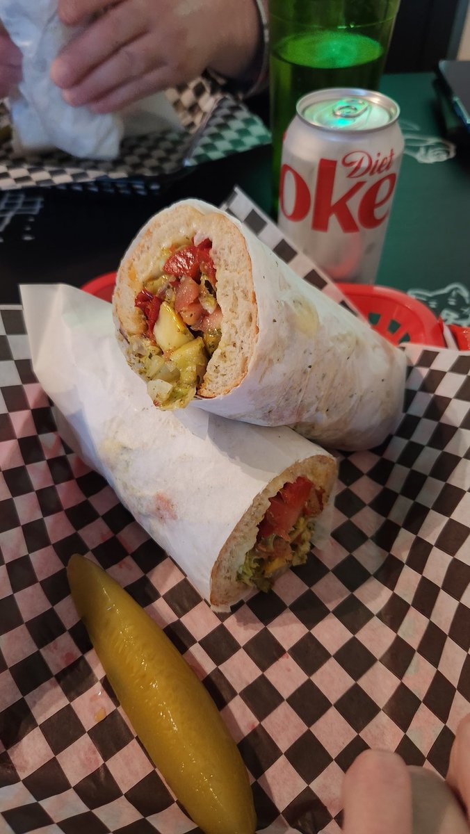 Nikki Cleveland tweet media