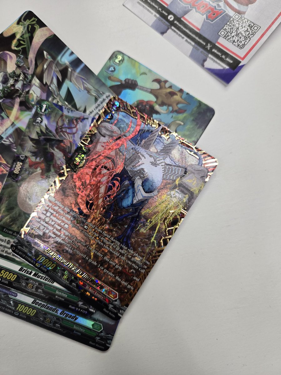 Bought a box to support the local

Hit dog shit rares and reprints bc the seed sucks but we hit big anyways