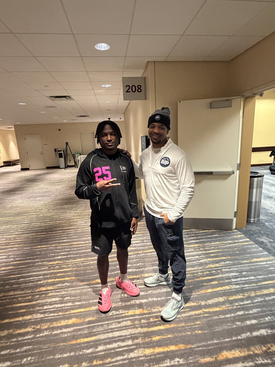 My Dawg, absolutely Dominated today! 43.5” Vert just like I expected. And don’t let the speculation get to ya, D’Angelo Pond’s 40 is going to Open Eyes at Indiana’s Pro Day. lol there’s no conspiracy, he’s gonna blow it up! I Promise! #1stRound