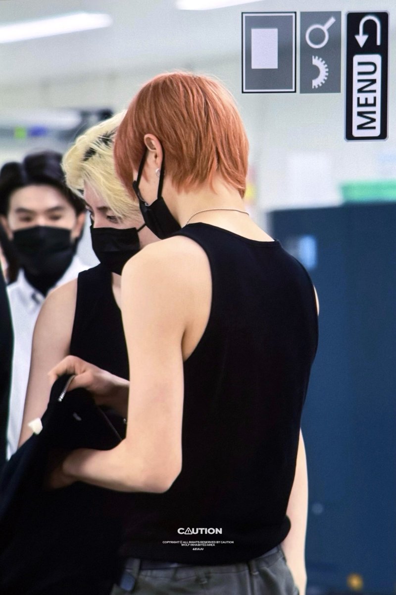 𝗰𝗮𝘂𝘁𝗶𝗼𝗻 tweet media