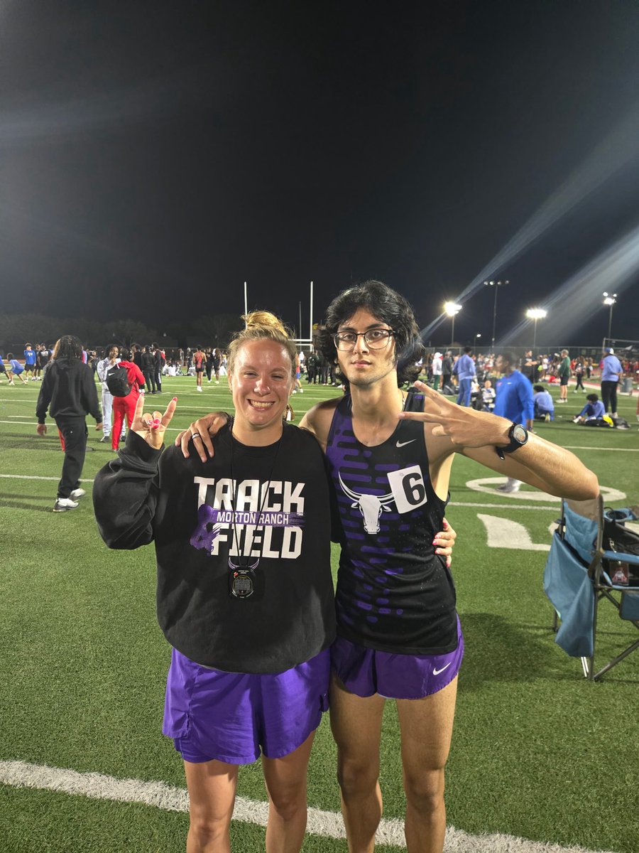 mrhs_xc's tweet photo. Zakaria Ayub finishes off the distance events with a 2nd place finish in the 1600 with a time of 4:35. A 4 second pr from last week. Keep up the great work!🥈 @itszay09 #FastMavs https://t.co/LjwSjnXfxy