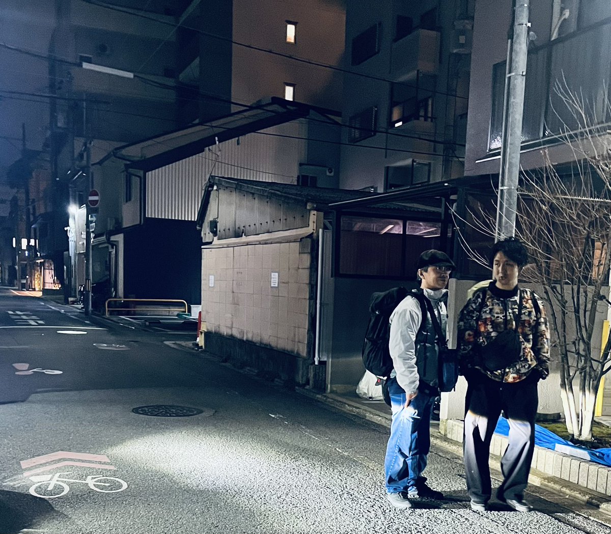 nabecussion's tweet photo. 一昨日の鈴木潤さんとのデュオin京都。いやーとても楽しかった😌

全く何も決めずに臨むからこそ生まれる化学反応が本当に楽しくて、いつまででも演奏していたい感覚でした��

プレマルシェの蔵の雰囲気がまた最高で気持ちよかった🌱

ありがとうございました！！ https://t.co/pkcS7Yqfgc