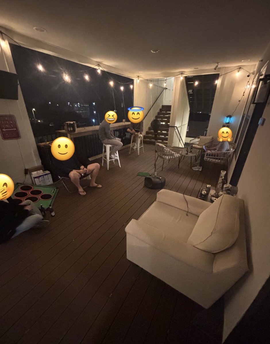 362 follower balcony doxx