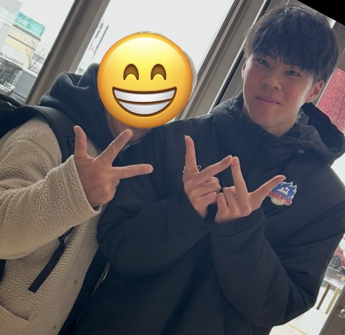 あれ、けんしんポーズしてた🤭 #鍋田憲伸