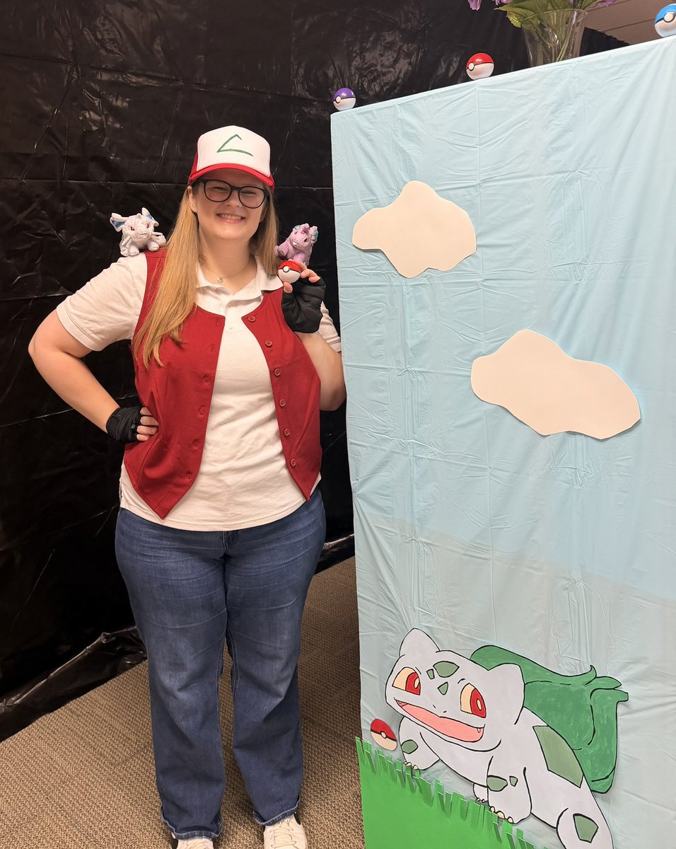 ScottieMaeR's tweet photo. From one ‘96 baby to another, happy 30th, @Pokemon! Always have to represent the Nidorans 🥰💜🩵
#PokemonDay #WhatsYourFavorite https://t.co/DNrtdveDcv