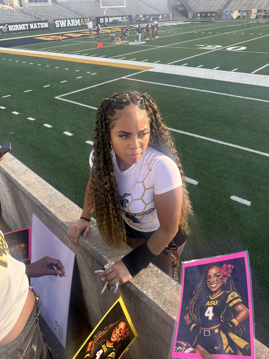 Monica Hatley tweet media