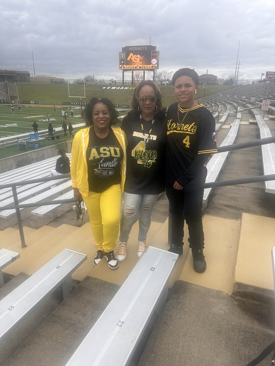 Monica Hatley tweet media