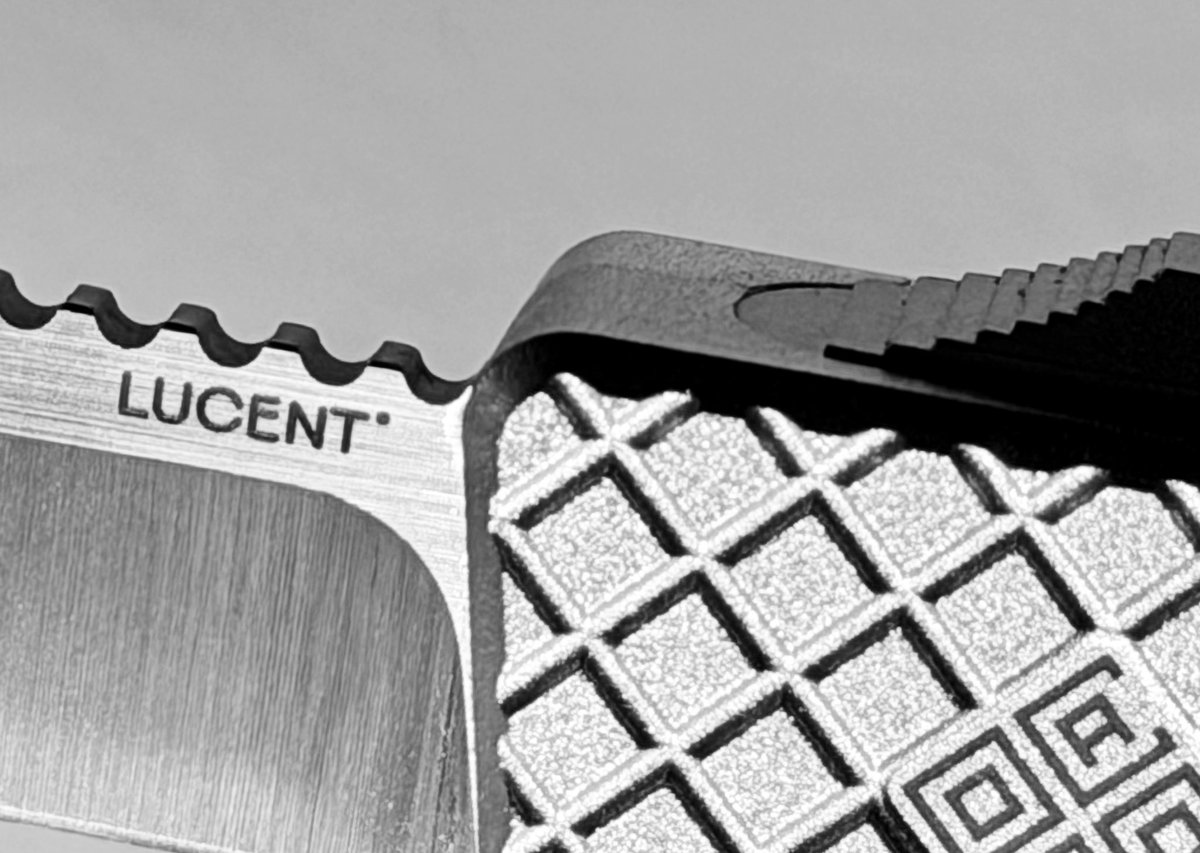 GerryLandy's tweet photo. NEW #VIDEO 
#OCASOKNIVES “LUCENT” 
(OTF) Out the front knife.

Beautiful Harpoon style blade M390 steel w/ Flat grind/ Smooth action / Elegant look &amp; feel…

Whether I’m looking for an EDC for daily tasks or a bit of reassurance when I’m out doing night photography in the city… https://t.co/f7aUpEolQj