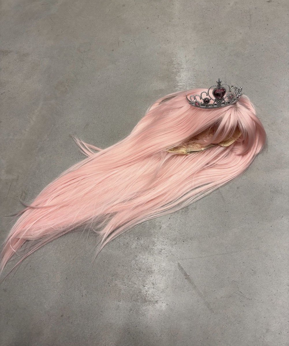 ayla ᰔᩚ YUSHI DAY 🐈 tweet media