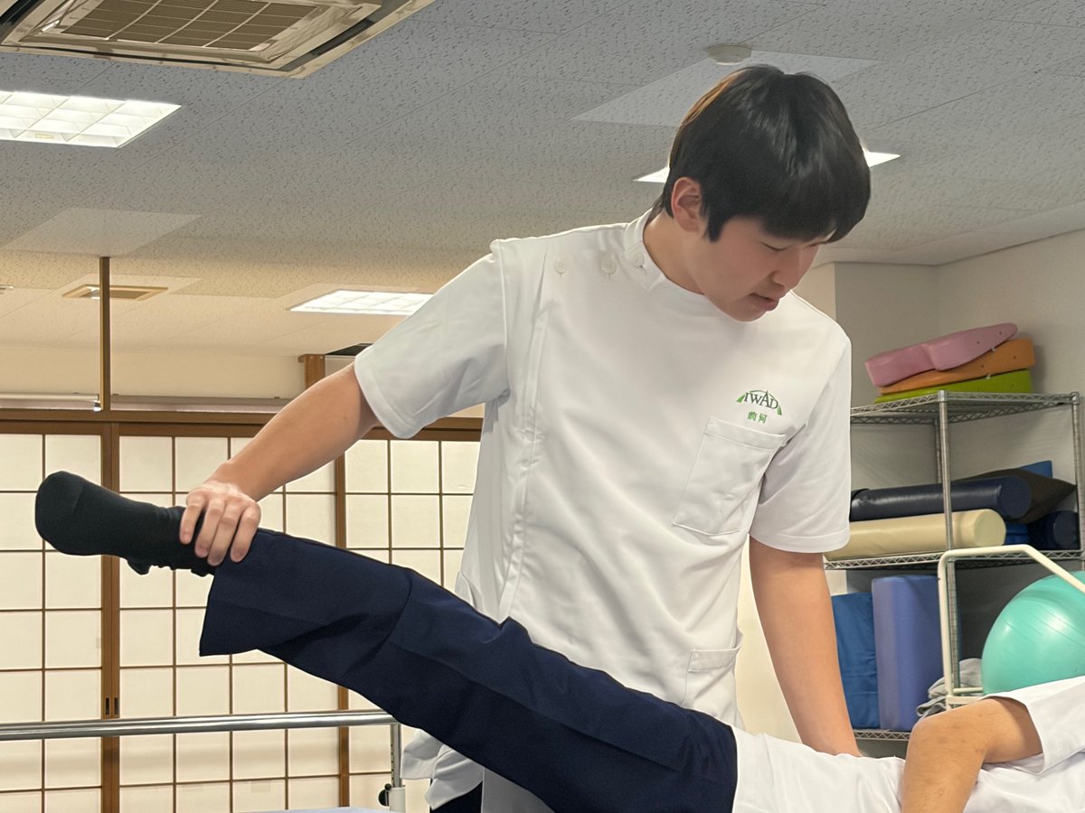 IWAD_senmon's tweet photo. #理学療法学科　
1年時に学んだ知識が技術にも活かせるようになりました
まだまだ　#学ぶ　ことは多くこれからですが、日々学生達はがんばっています

#理学療法　#作業療法　#リハビリ
#運動学　#解剖学 https://t.co/T37TkXpMps