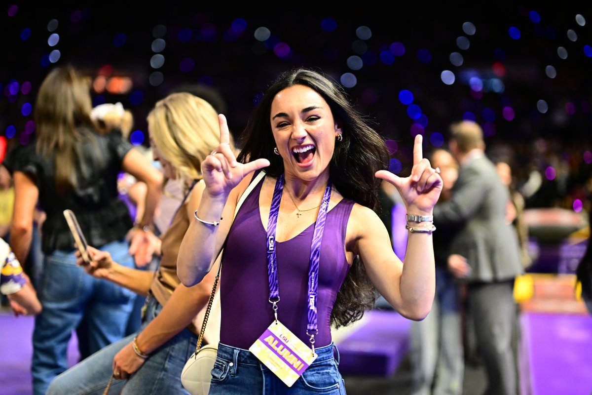LSU Gymnastics tweet media