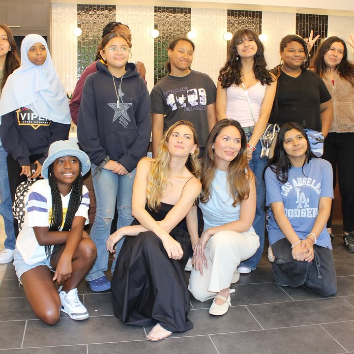 Hewitt_01's tweet photo. It was so heartwarming to connect with the next generation of girls in Los Angeles and our team led a panel discussion on diverse career opportunities in the beauty industry, from product development to marketing. https://t.co/CtjHaGKkN4