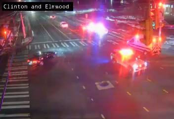 ROCHNYCRIMEINFO's tweet image. #ROC #RochesterNY #BrightonNY
9:15pm - S. Clinton Ave and Elmwood Ave - MVA with injuries
@sfj8888 @acoffey3216