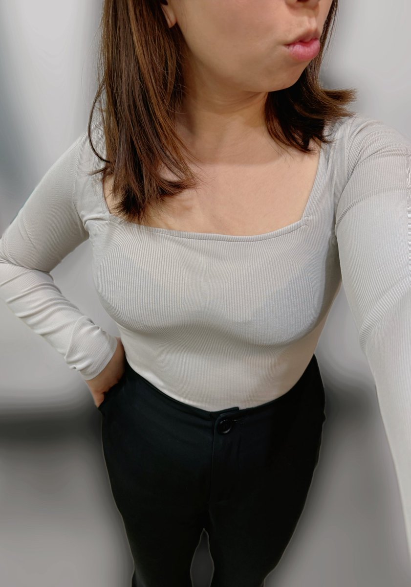 色慾人妻玲玲 tweet media