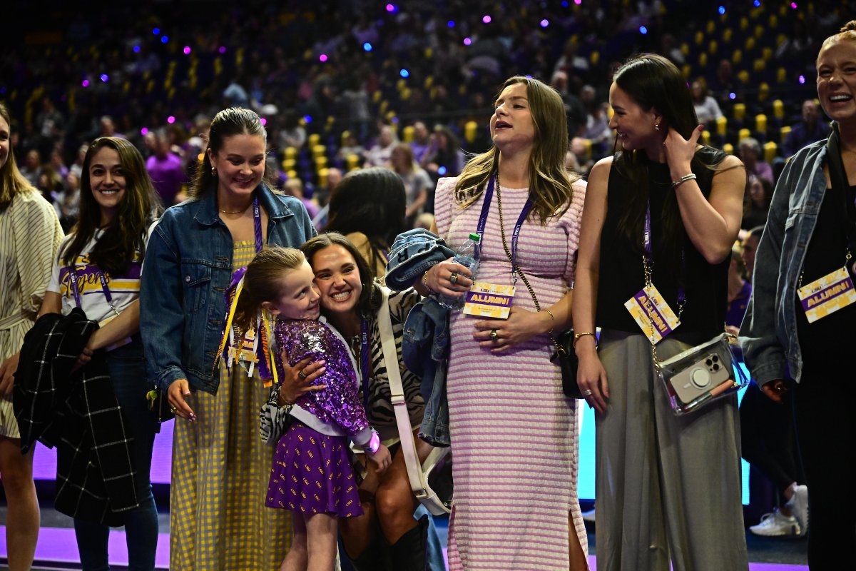 LSU Gymnastics tweet media