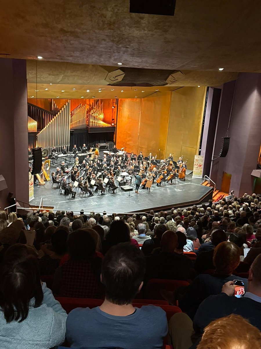 Tony Barrett tweet media