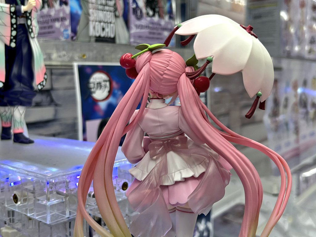 プライズ】本日新入荷！ 『#桜ミク AMP＋ フィギュア～桜ドレスver