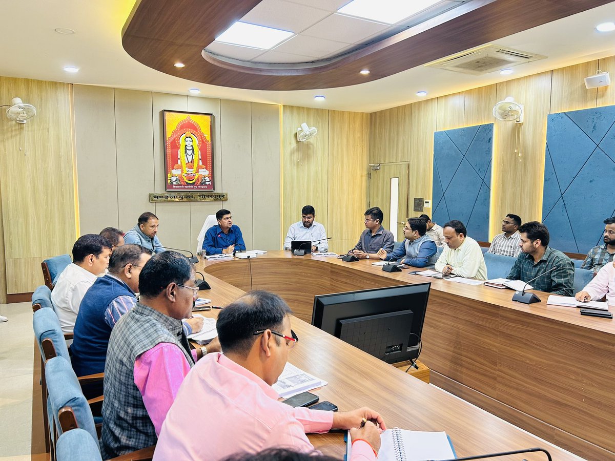 Commissioner Gorakhpur Division Gorakhpur tweet media