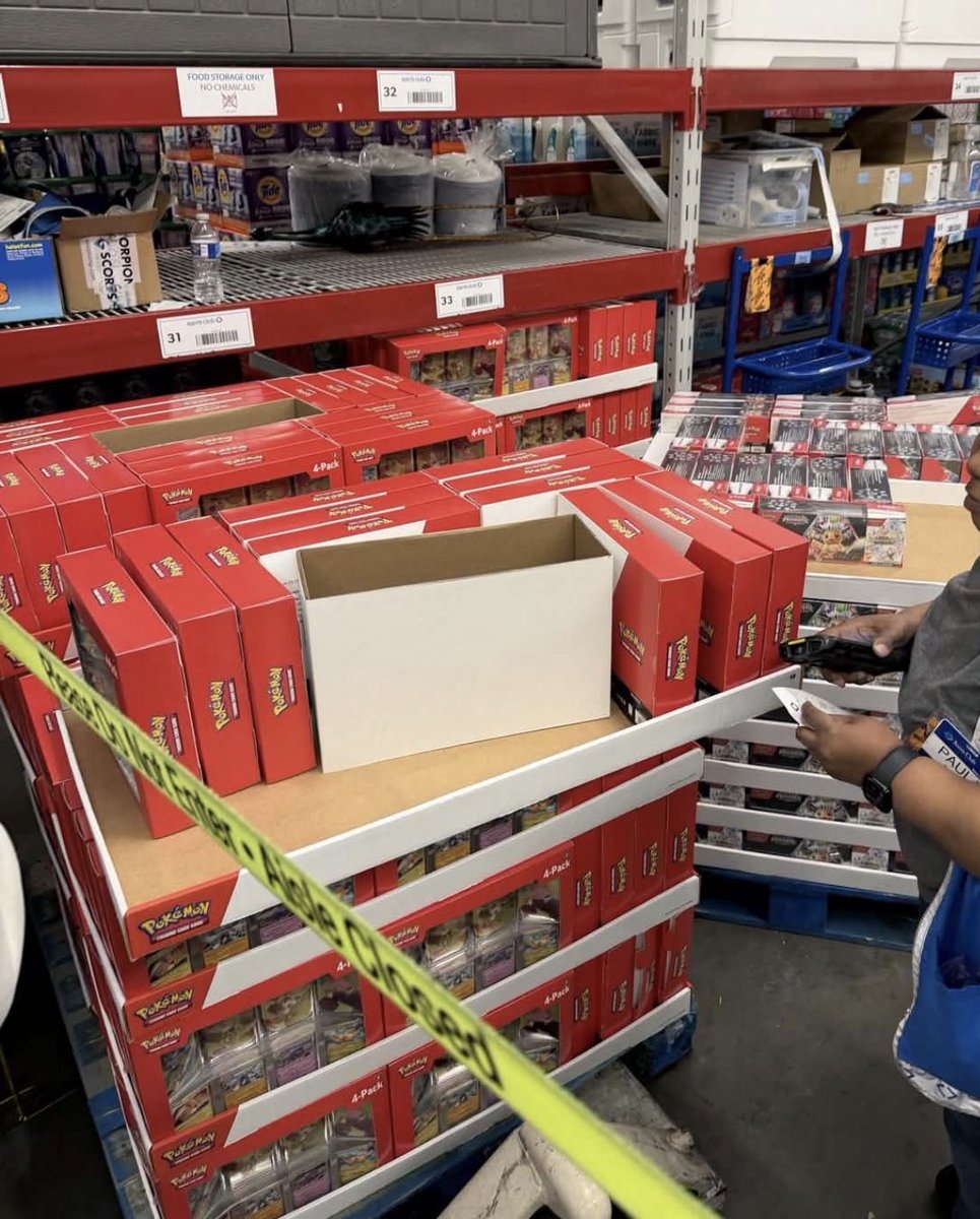 Collectify tweet media