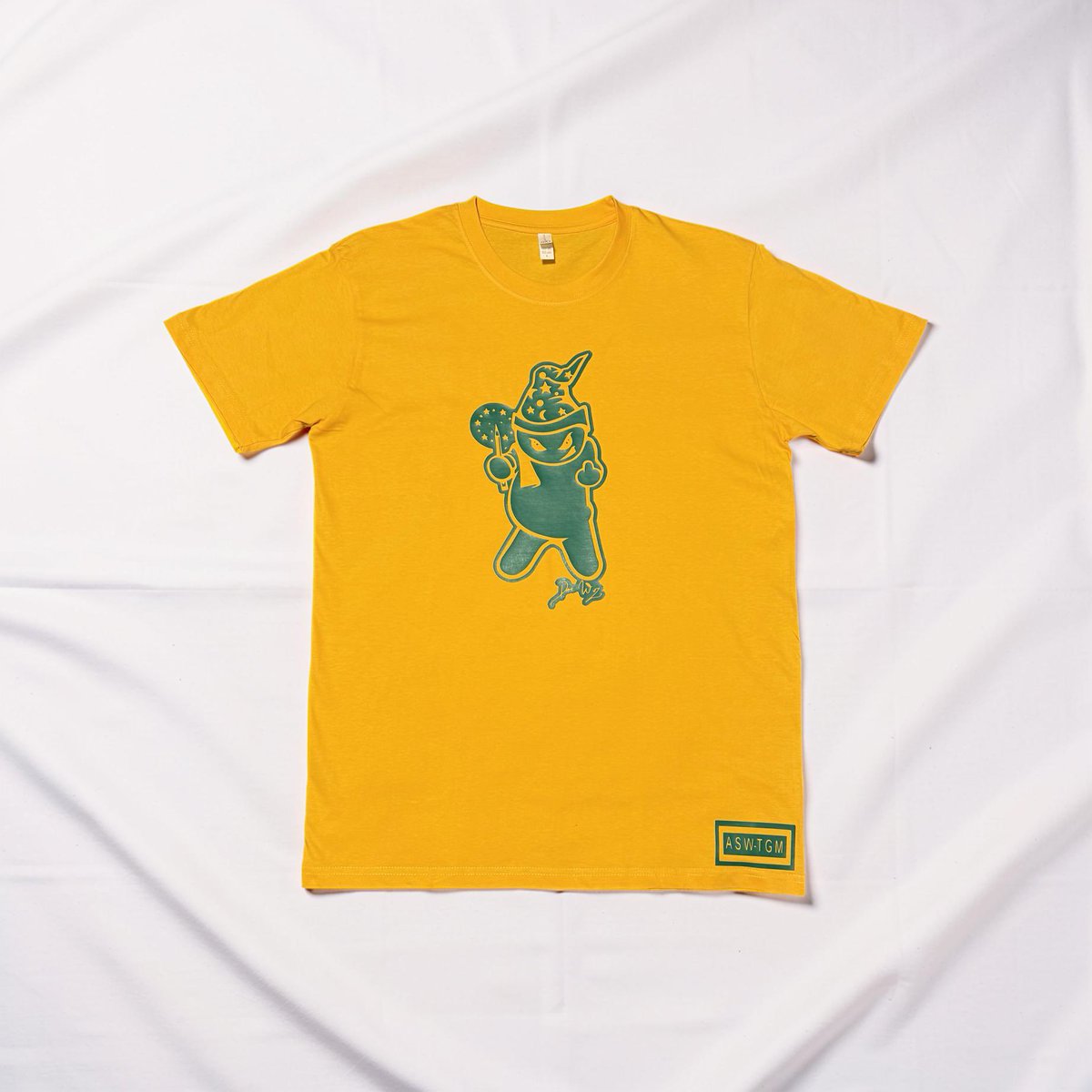 The wizard looking 👀 awesome with these colors, which one ☝️ is your favorite