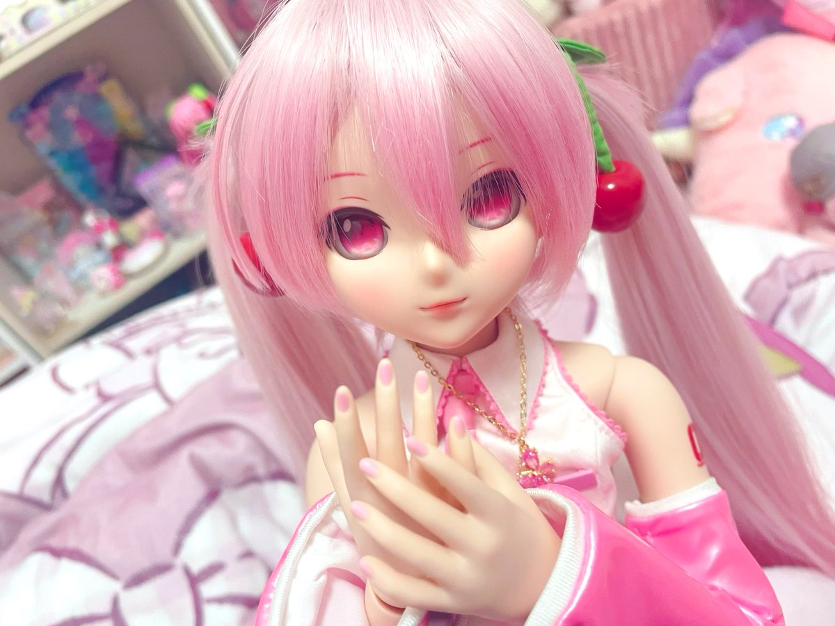 RT @x1CwQLiwY035189: ちょっと久しぶりな桜ミクちゃん🌸 (⸝⸝ ´𐋣