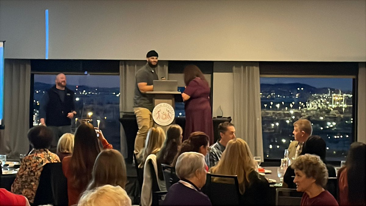 Long Beach State APE tweet media