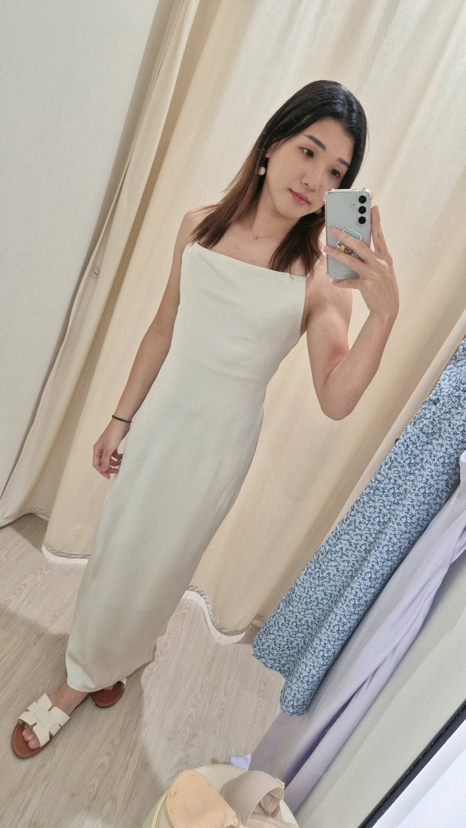 Skylar Pow tweet media