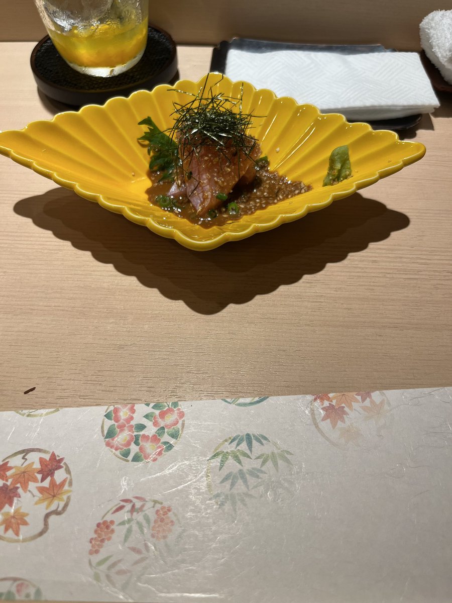 1Pt0G's tweet photo. お高い寿司屋、美味しゅうござんした https://t.co/5wpHcjfqC1