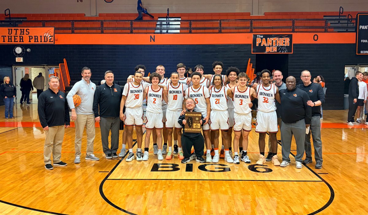 IRON_ATHLETICS1's tweet photo. 2026 IHSA 4A REGIONAL CHAMPS!

#6PEAT https://t.co/RU5eOO0KWV