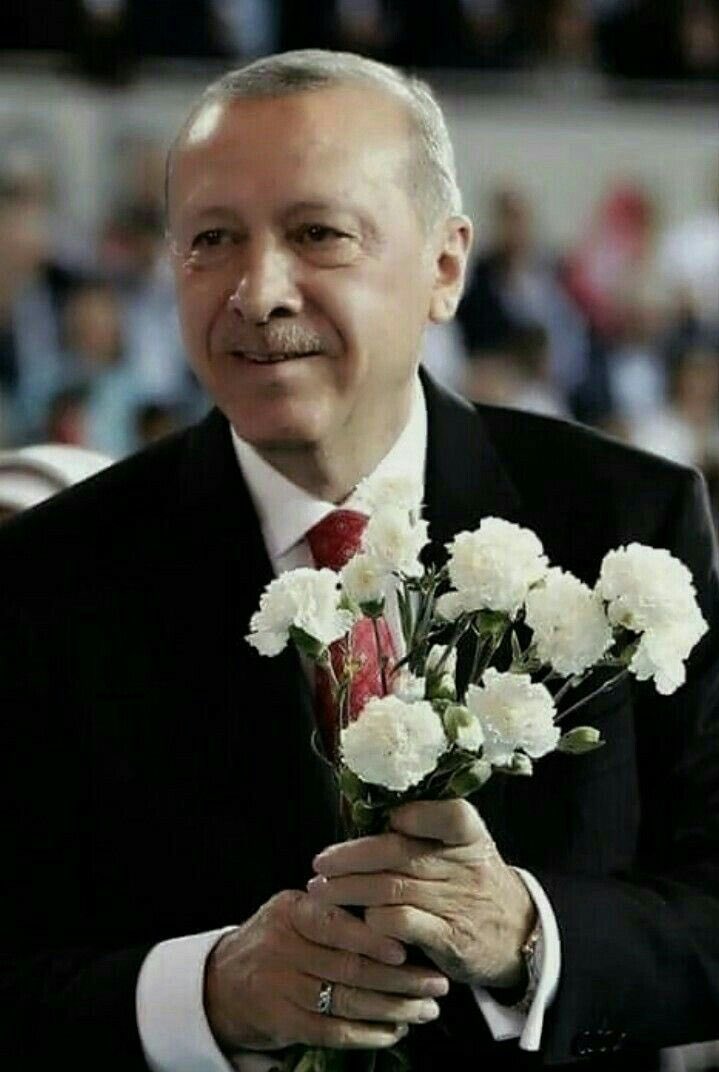 mahmutgogus's tweet photo. Vefa, bir medeniyet ahlakıdır…
Biz sofraya değil, hatıraya talibiz.
@RTErdogan https://t.co/yJn8qlo9G1