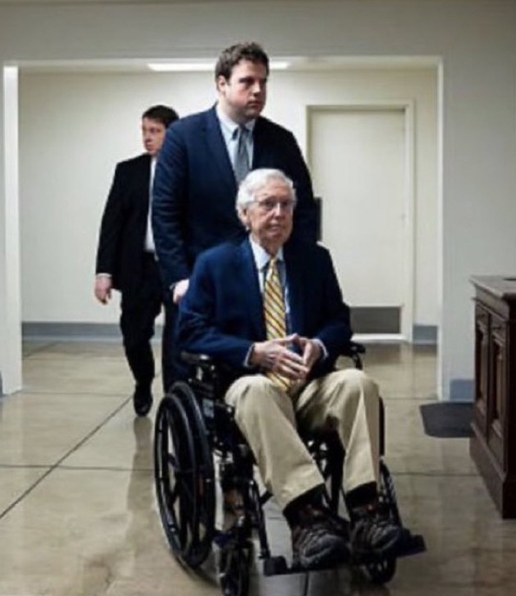 Gunther Eagleman™ tweet media