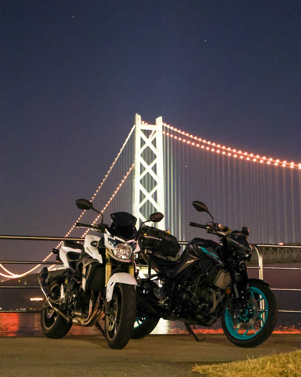 a_chi_mt25's tweet photo. Hyogo touring.
·
Thank you for touring with me.
·
#mt25 #yamahamotorcycle #gsr750 #suzukimotorcycle #motorcyclephoto #バイク写真部 #バイク乗りと繋がりたい https://t.co/aSzvpRvxec