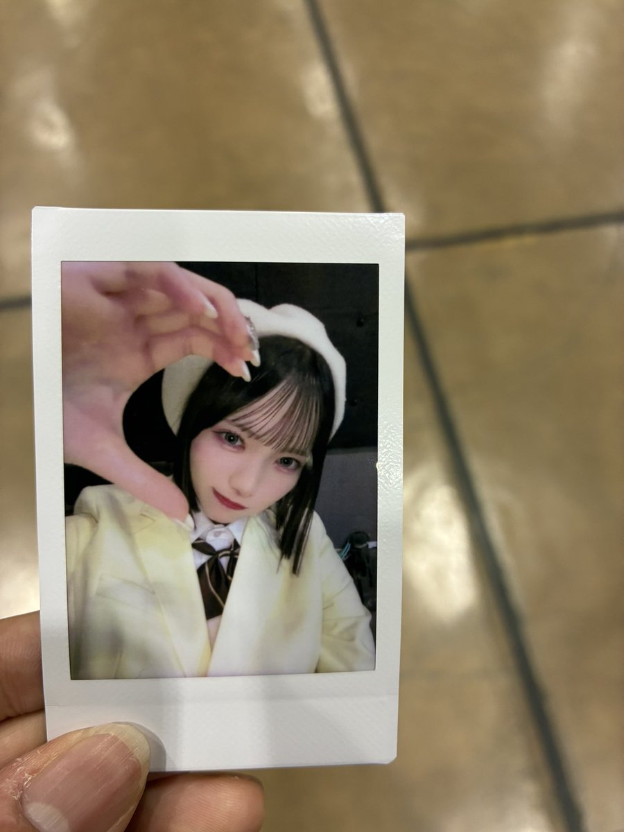 お渡しのプリントチェキいいじゃんこれ #真鍋凪咲