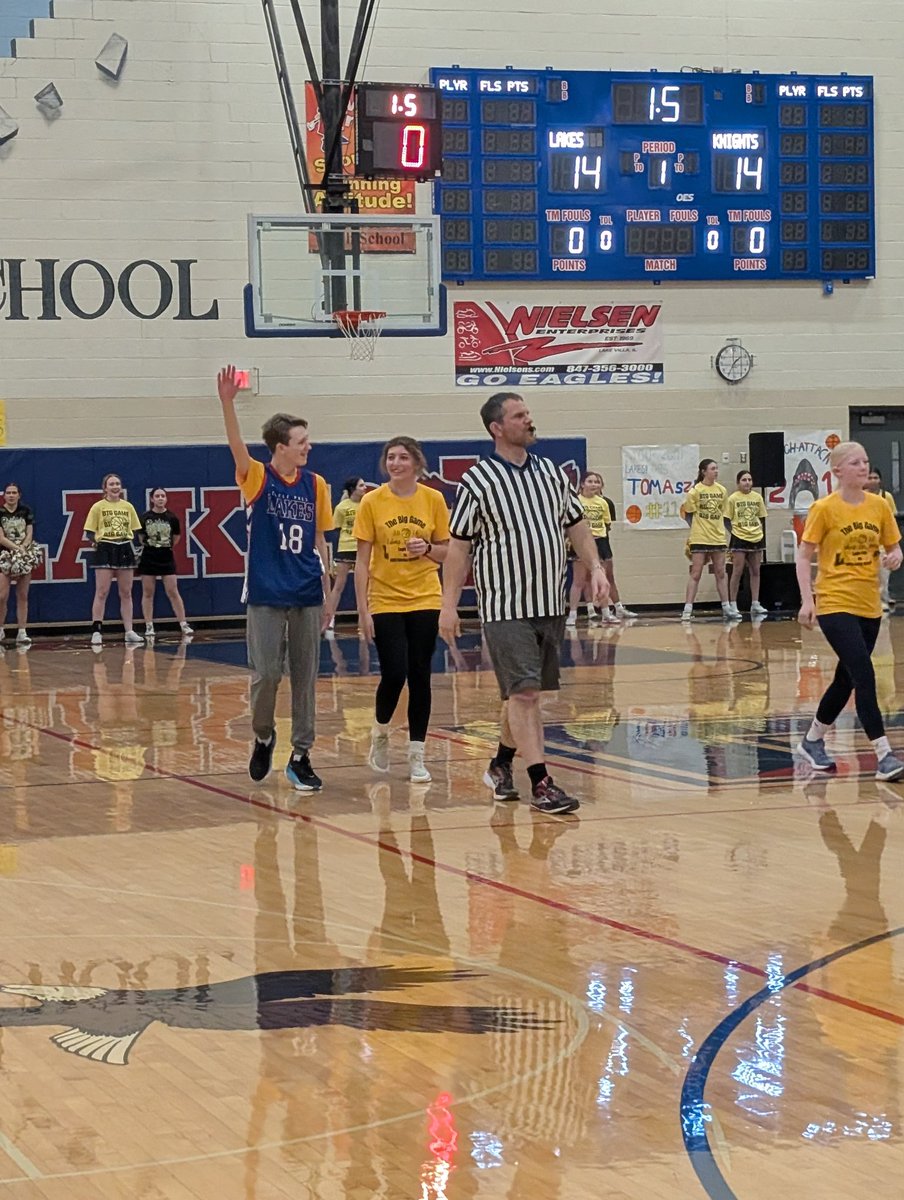 Lindsay Ellerman tweet media