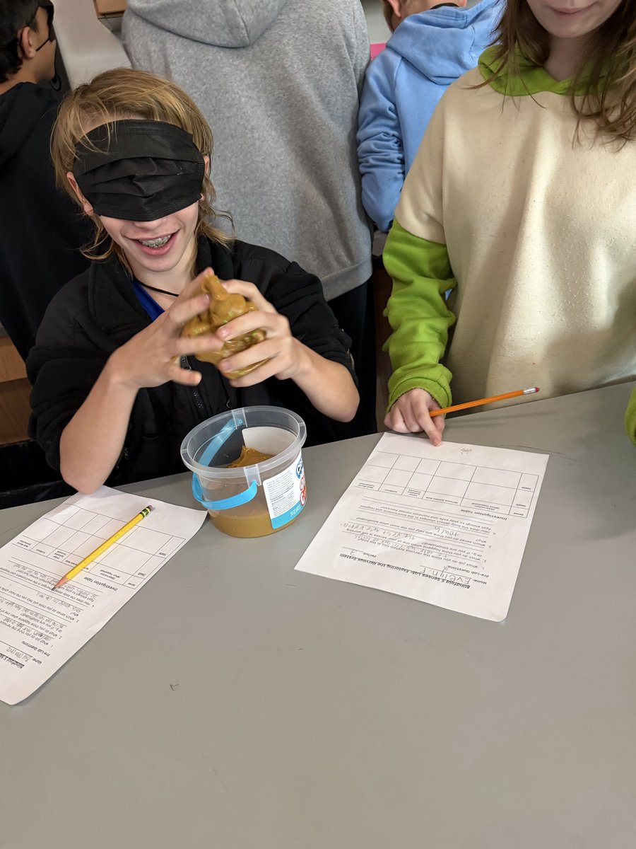 Emily Mena tweet media