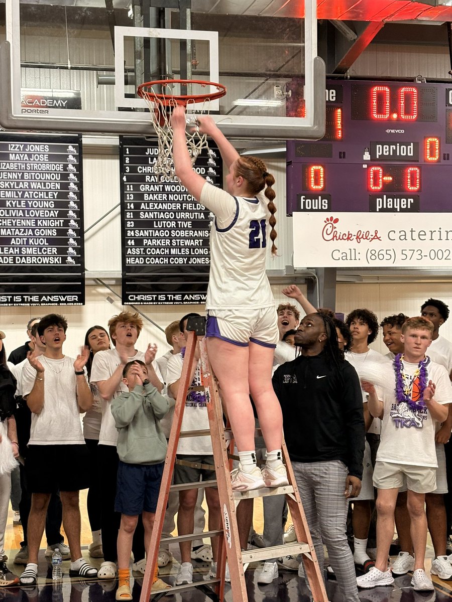 𝐎𝐥𝐢𝐯𝐢𝐚 𝐋𝐨𝐯𝐞𝐝𝐚𝐲 tweet media