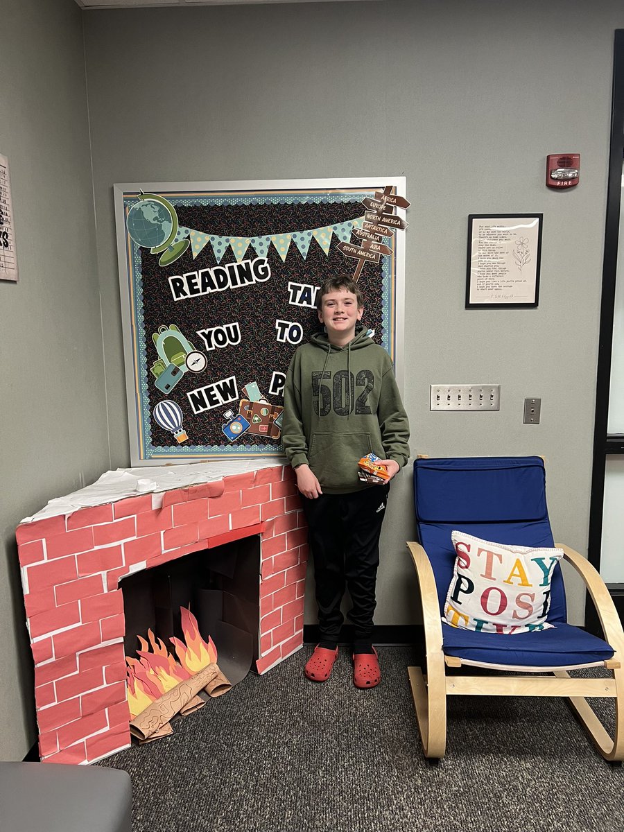 Noe Middle School Library tweet media