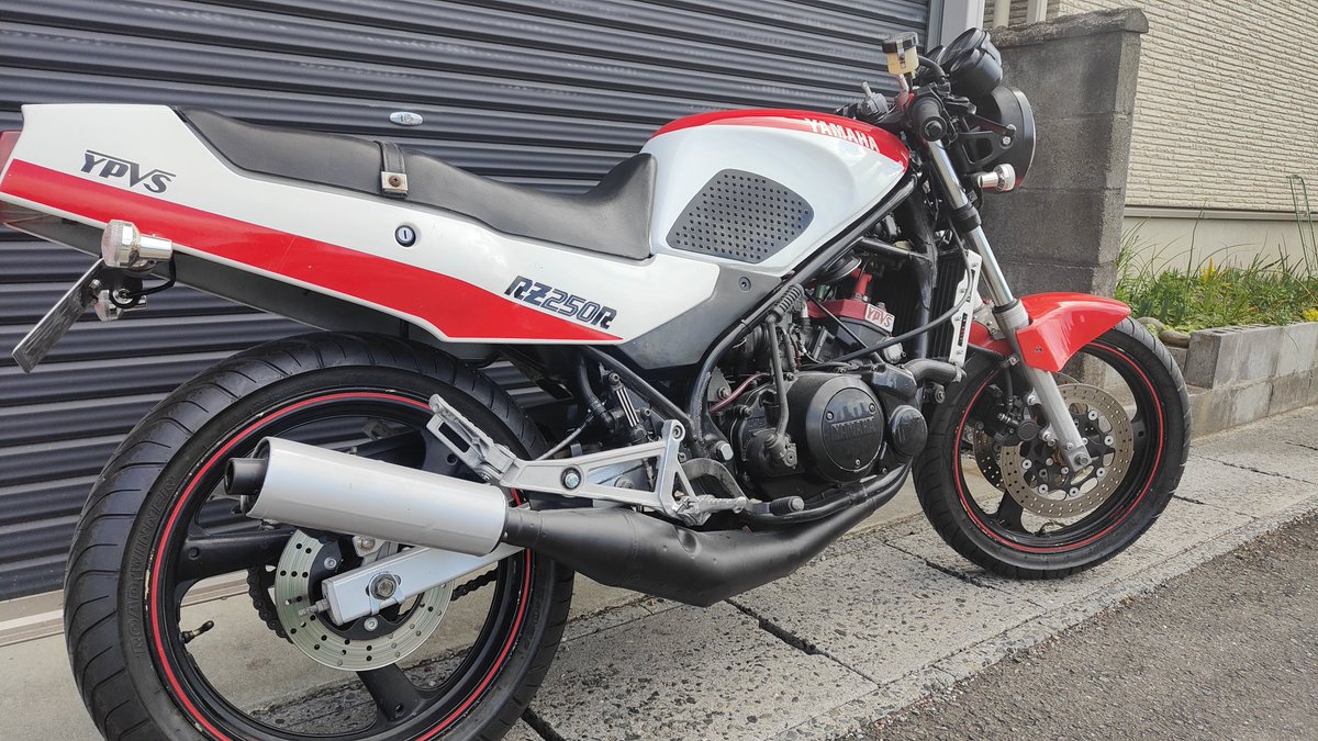 taichi_n's tweet photo. これは格好いいものだ
#RZ250R https://t.co/uVCVm8ChNH