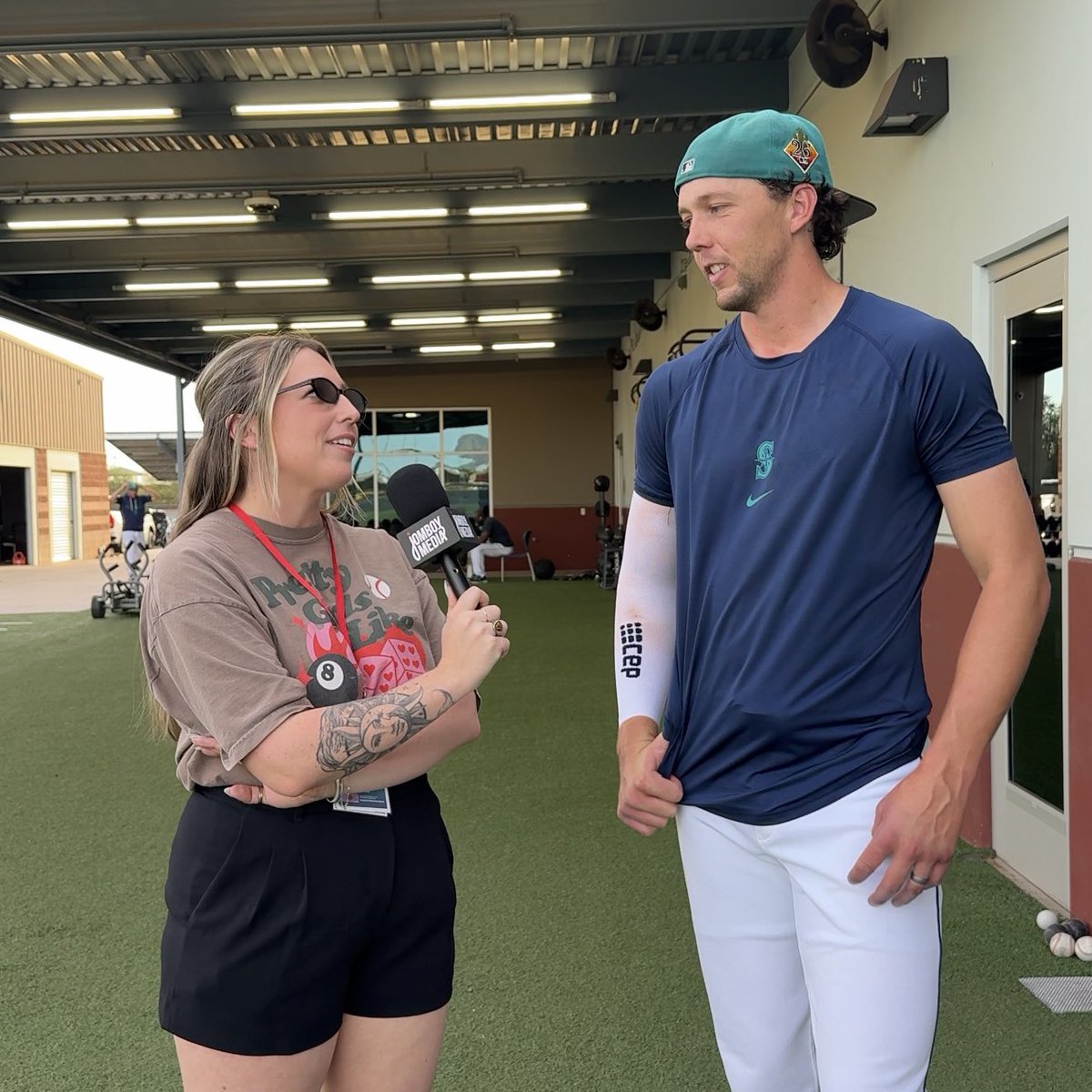 swilly ☻ tweet media