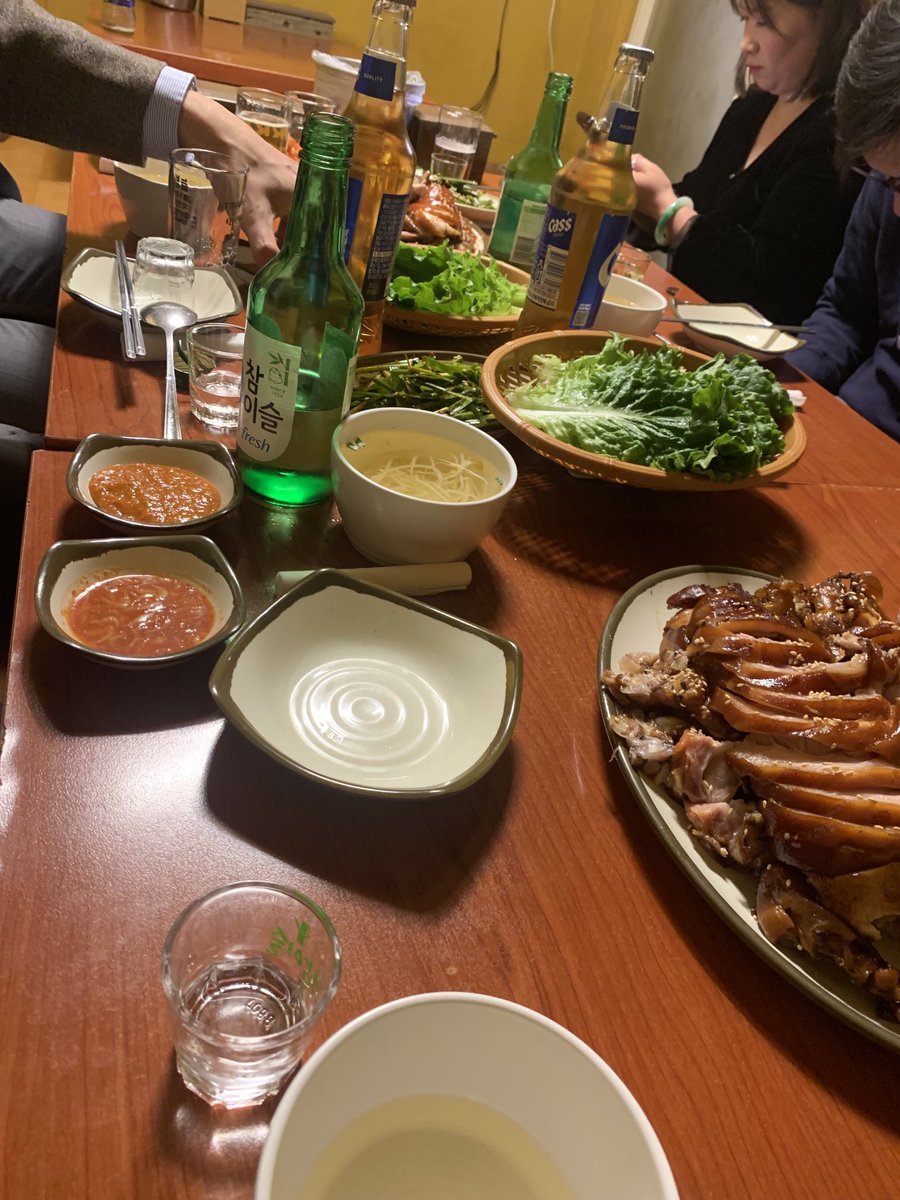 unionsocks's tweet photo. 展示会は後半へ　昨晩弊社韓国UAPKから徒歩5分、チョッパル豚足料理を食べました😋これぞ豚足好きにはたまらない味😋あっさりしてる
#チョッパル　#韓国料理　#絶品　#豚料理　#豚足料理　#グルメ https://t.co/UI8MbvlN7s