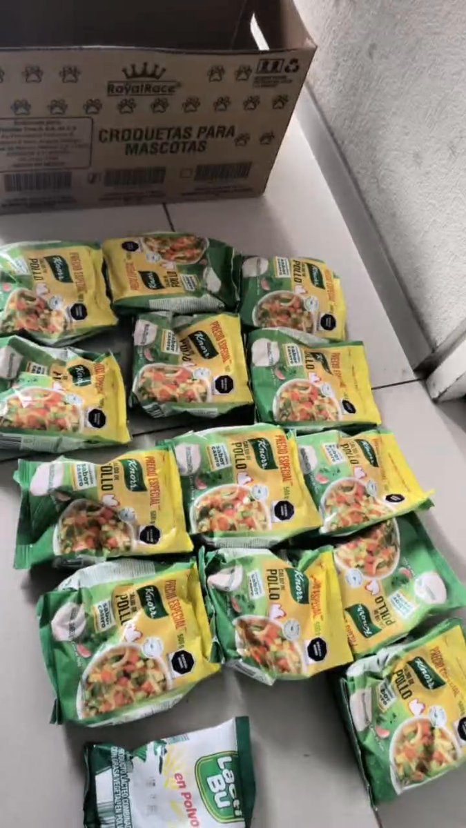 Detienen a dos adultos mayores por presunto robo de alimentos en centro comercial de #Metepec apocaliptic.com/edomex/metepec…