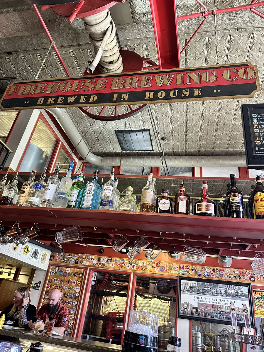 Slaughterbear tweet media