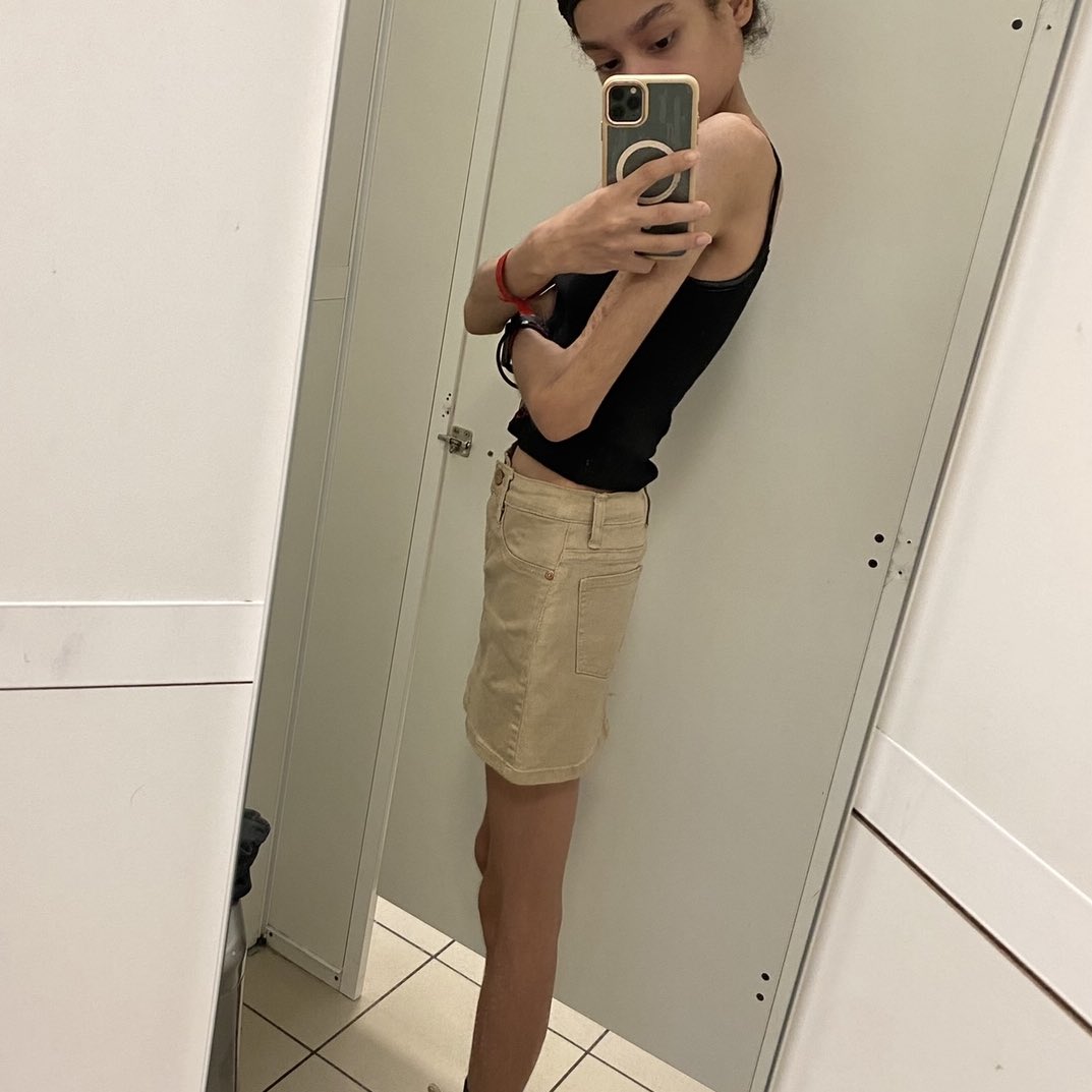 liv's backup 🦋 tweet media