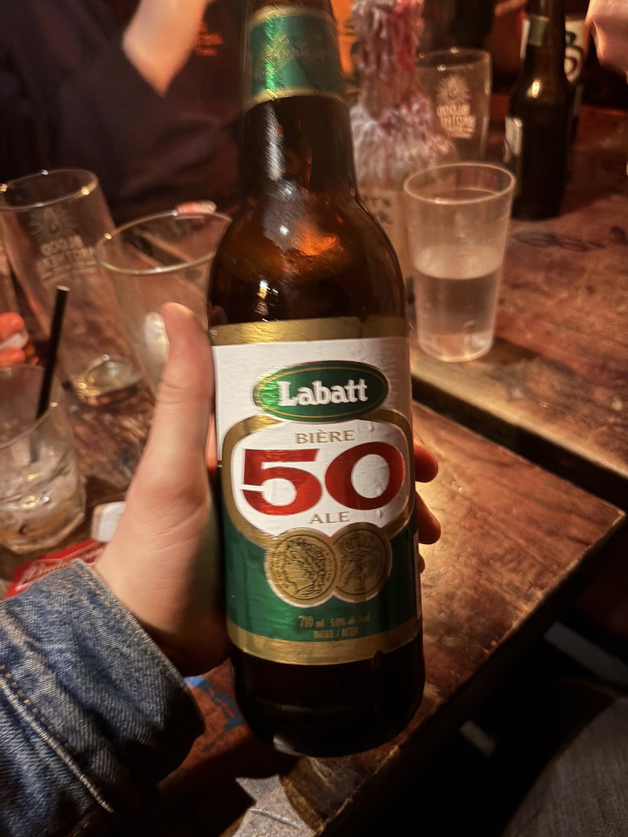 1-800-YOTEBOY tweet media